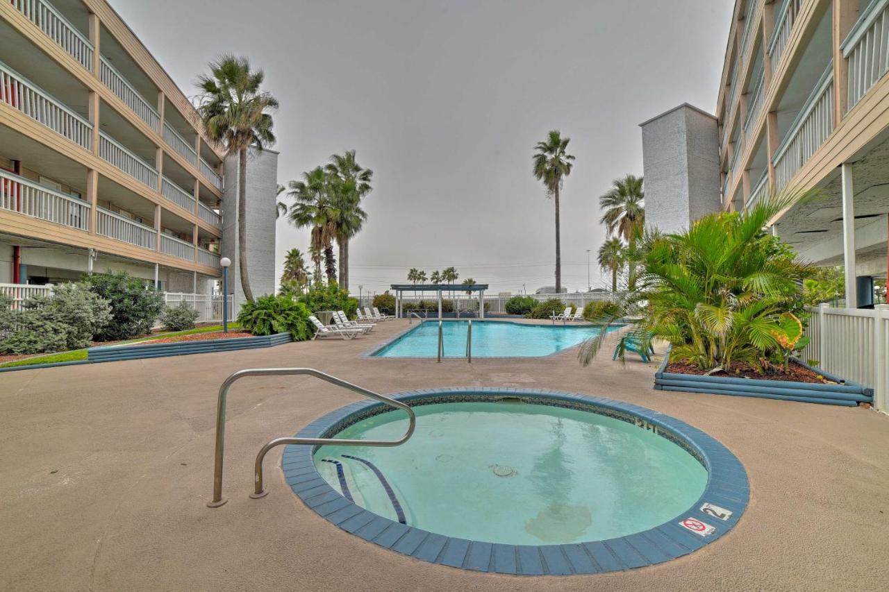 Updated Front Beach Condo With Resort Amenities! Corpus Christi Exterior foto